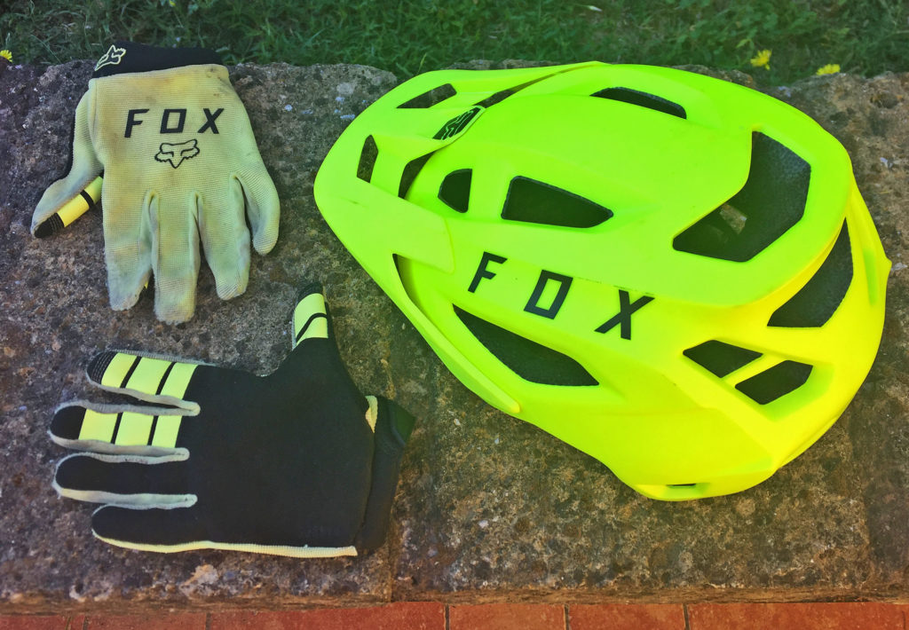 Fox Racing Speedframe e Ranger - Test casco e guanti - MTB Test