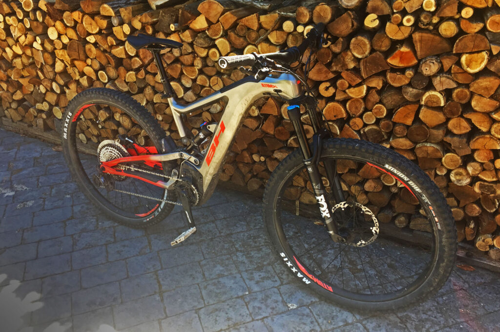 BH AtomX Carbon 5.5 Lynx Pro-S in test